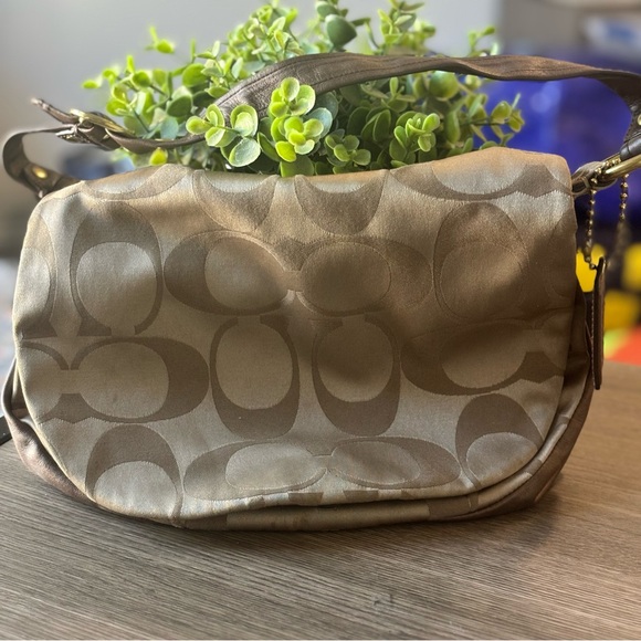 Coach Tan Ali Signature Sateen Flap Hobo Bag 12x9x2.5 - Picture 1 of 8